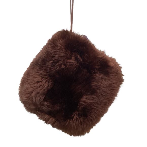 Winter Muff Women’s One Size Big Lamb Fur Warm Hand Muff Chocolate Brown - Picture 2 of 3